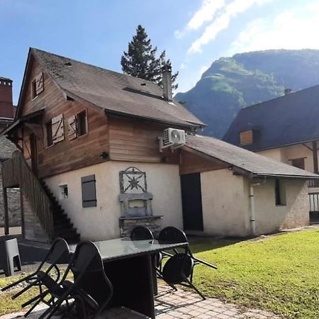 Appartement Cocoon Avec Jardin Et Vue Montagne Laruns Luaran gambar